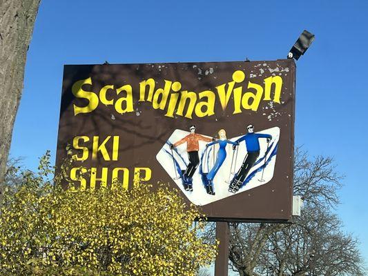 Scandinavian Ski Shop