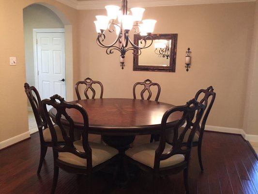 Barely used Thomasville Dining Table with 6 chairs. Not a scratch on the set!  Solid wood set that will last for generations.