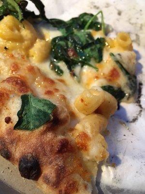 Mac and Cheese Pizza with spinach