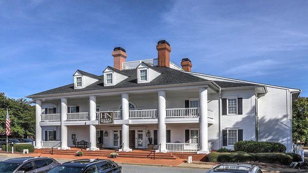 Harry Norman, Realtors East Cobb Office exterior