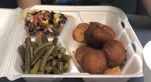 Fried scallops with hushpuppies, green beans & bean salad