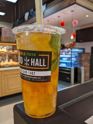 Peach oolong fruit tea