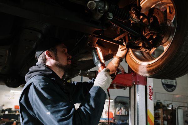 We specialize in suspension repair for ball joints, wheel bearings, shocks and struts.