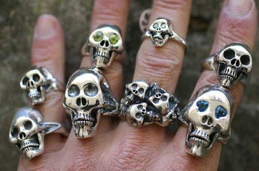 Skull ring collection silver