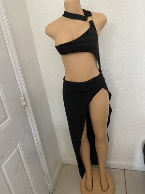 Black 2pc swimsuit comes with one piece swimsuit with skirt available (small,medium,large)