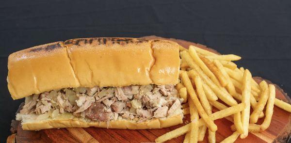 Cuban bread Roast Pork/Pan con Lechon.$12.00