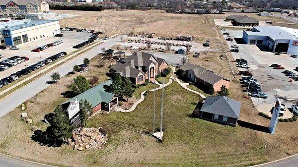 Ariel view of Homes on Holiday before sign was changed.  4th home is an efficiency with king bed and sofa sleeper, kitchen, washer/dryer.