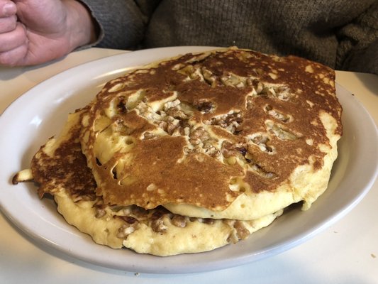 Banana walnut pancakes