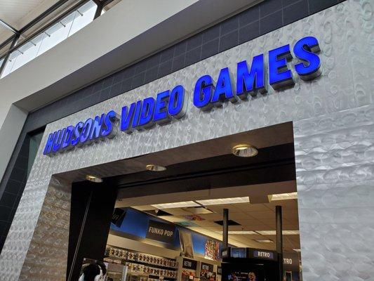 Hudsons Video Games - Oviedo