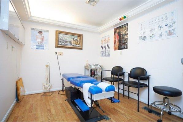 An Adjustment/Exam Room