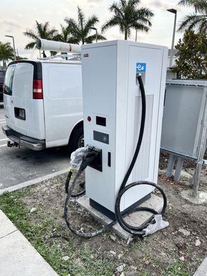 Ev fast charger