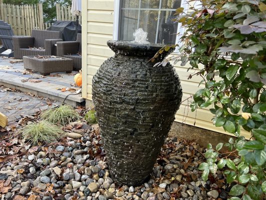 Aquascape urn