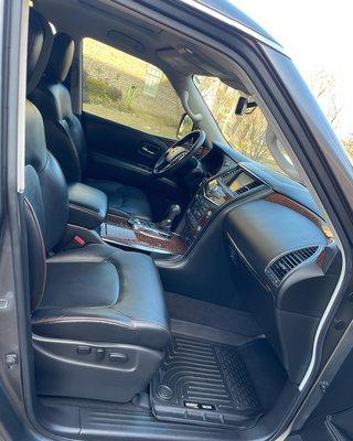 Interior detail on a Nissan Armada