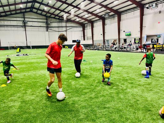 Weekend Soccer Academy (4-12yrs) now in Frisco, Texas.