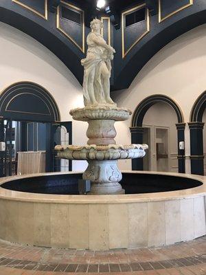 Entryway fountain