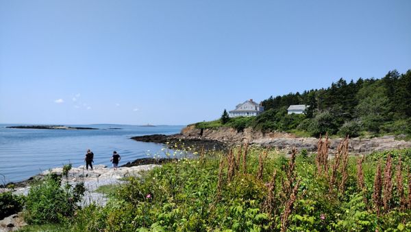 Land's End Gift Shop