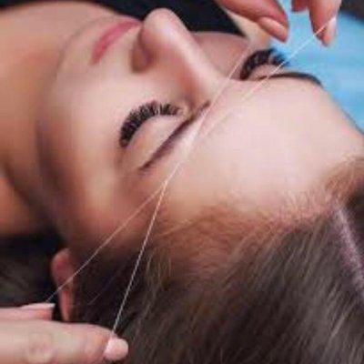 Yashna Eyebrow Threading