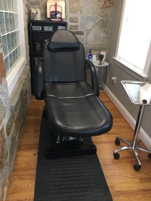 Brand new microneedling chair!!!!