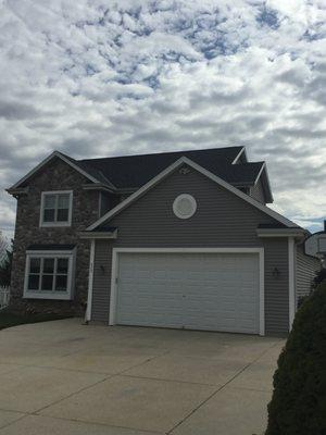 Brand new CertainTeed Landmark Roof here in Mukwonago