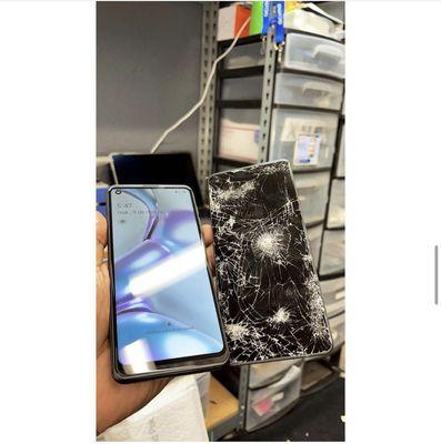 Samsung S10 SCREEN REPLACEMENT 

All Iphix parts comes with 1 year warranty! 

Repair time is just 45 min! Reach us 

323 721 1168