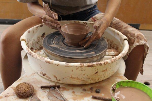 Learn how to throw on the Potter's Wheel at Open Workshop with 12 or 28 hour membership pass