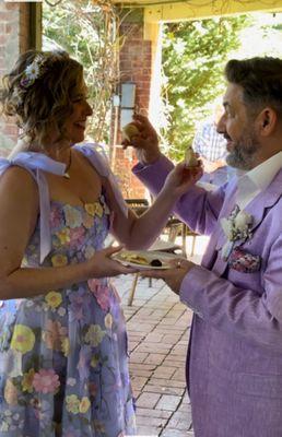 Groom's boutonnière and hair