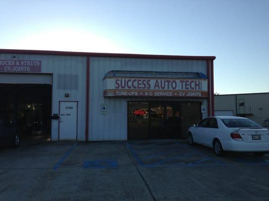 Success Auto Tech