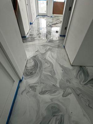 Below Grade Apartment - Gray/White Marble Metallic