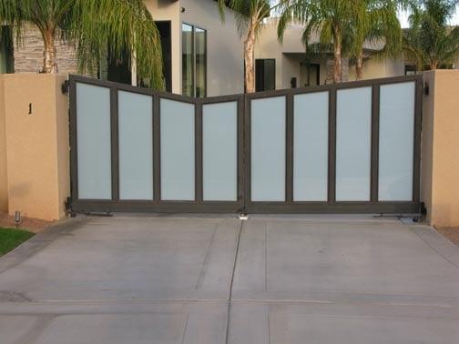 Wrought Iron Gates, Custom Wrought Iron Driveway Gates in the Coachella Valley.