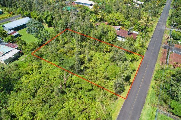 Lot on Paradise Drive in Ainaloa. Closed!