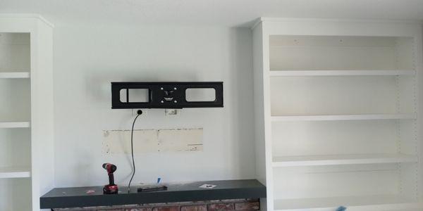 Tv mount for 65"