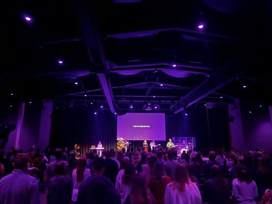 Main Auditorium during 10am service!