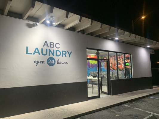 ABC Laundromat is HORRIBLE!!!