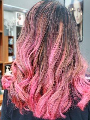 Bucket list: Have Pink hair :D