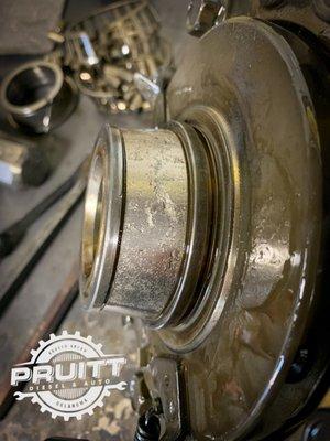 Failed differential carrier bearing