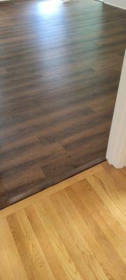 Solid Hardwood / Luxury Vinyl Plank