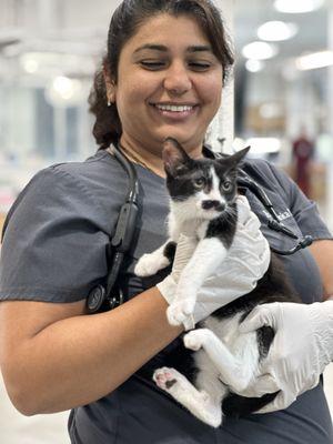 Western Veterinary Center