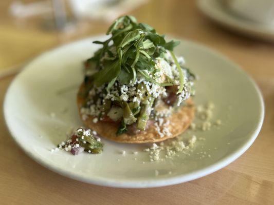 Tostadas de Nopalito, delicious.