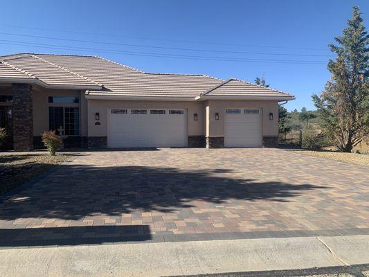 The finished driveway.