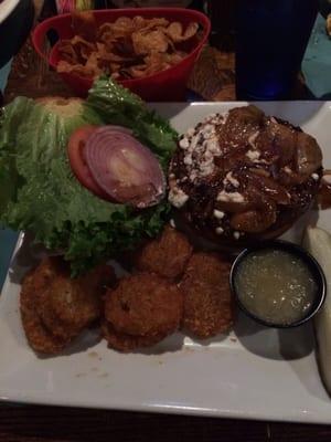 Green burger with hash browns. Complementary chips too.