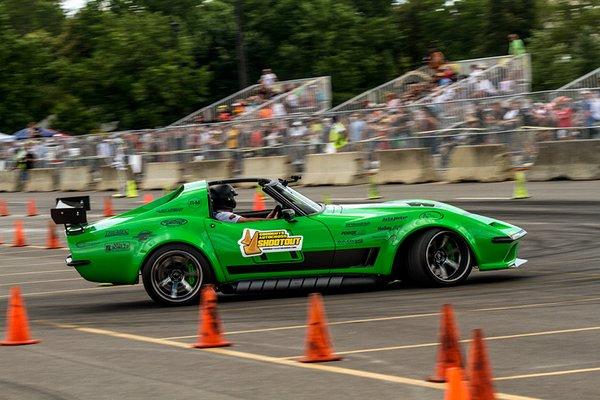 Pro Comp Custom painted this SEMA corvette in this striking custom green.