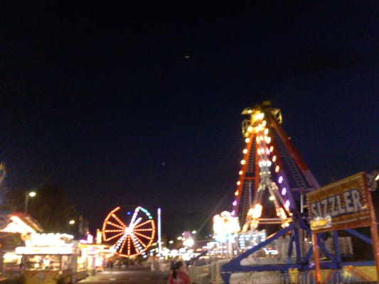 More carnival rides