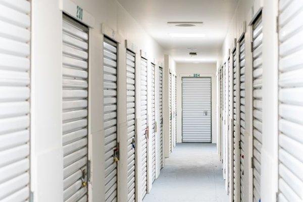 Hallway interior storage units small storage spaces in Redwood City, CA