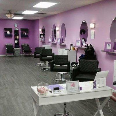 Royalty Hair Haven - Walkins Welcome