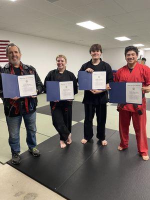 Instructors receive Certificates of Recognition