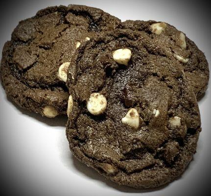 Triple Chocolate Cookie