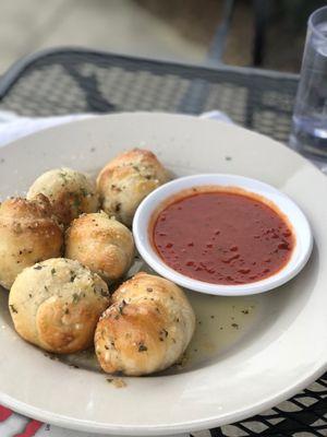 Garlic Knots