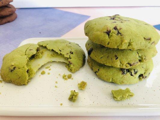 Matcha Cookies Filled With Mochi