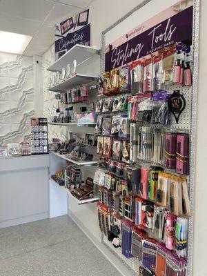 Styling Tools & Cosmetics