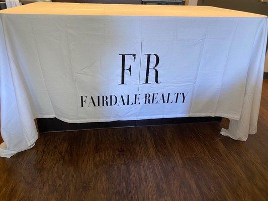 Custom tablecloths